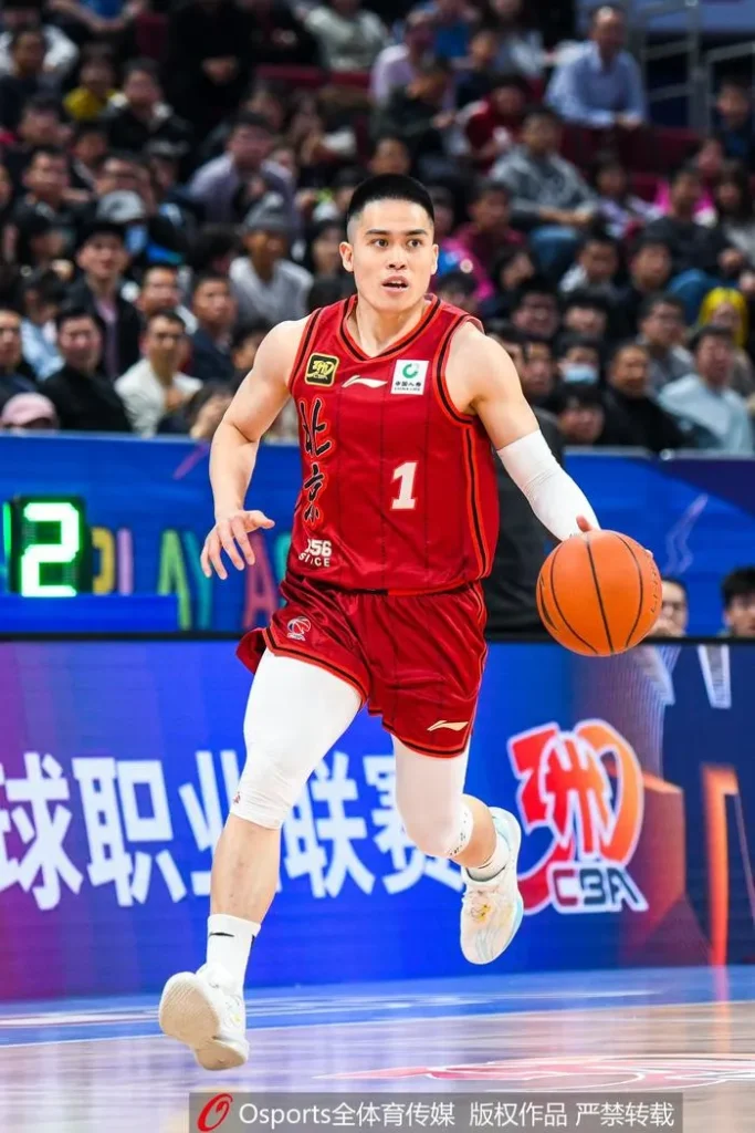 陳盈駿在CBA、亞洲盃都有出色的演出